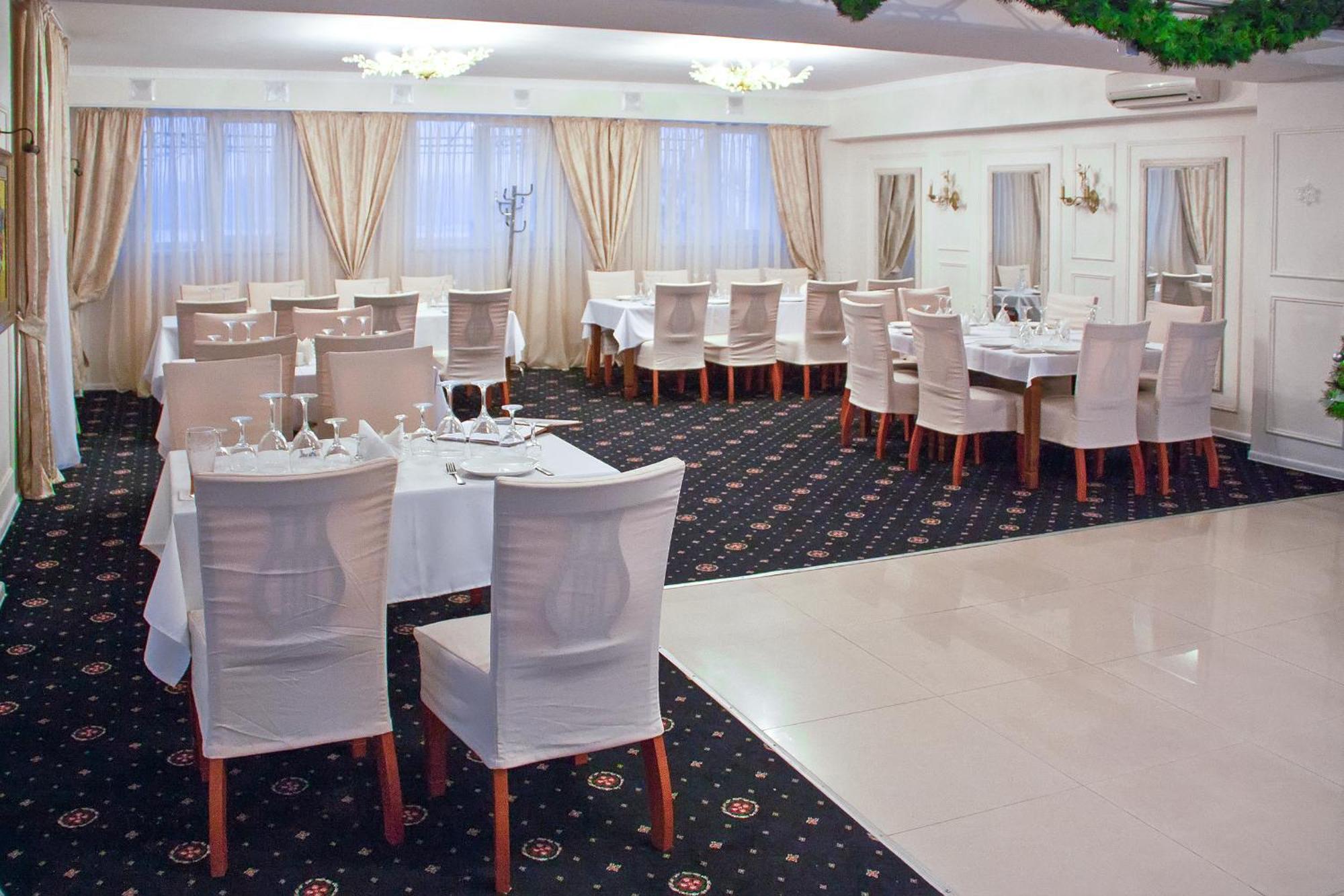 Mayak Resort Kam'yani Potoky 外观 照片