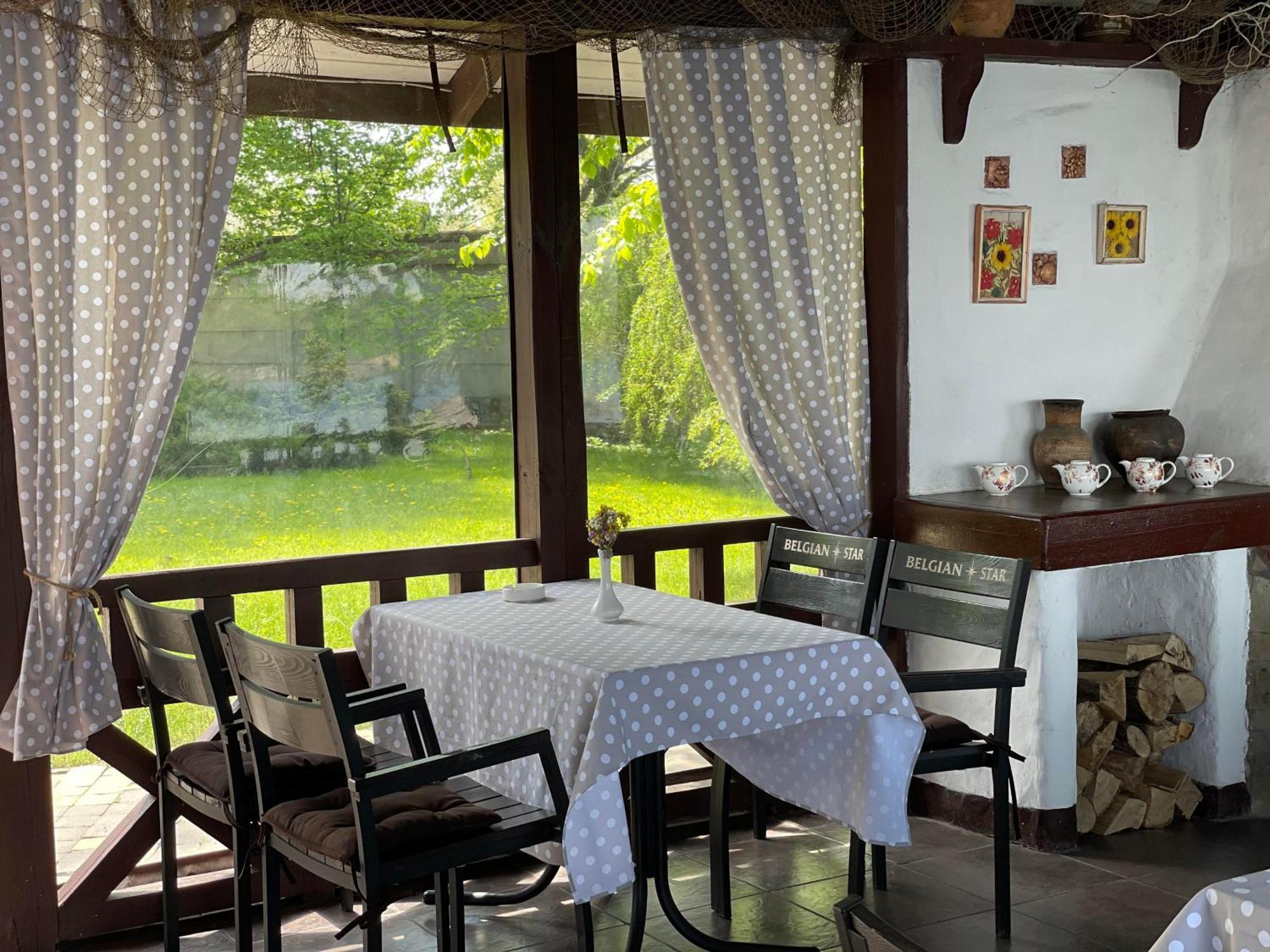 Mayak Resort Kam'yani Potoky 外观 照片