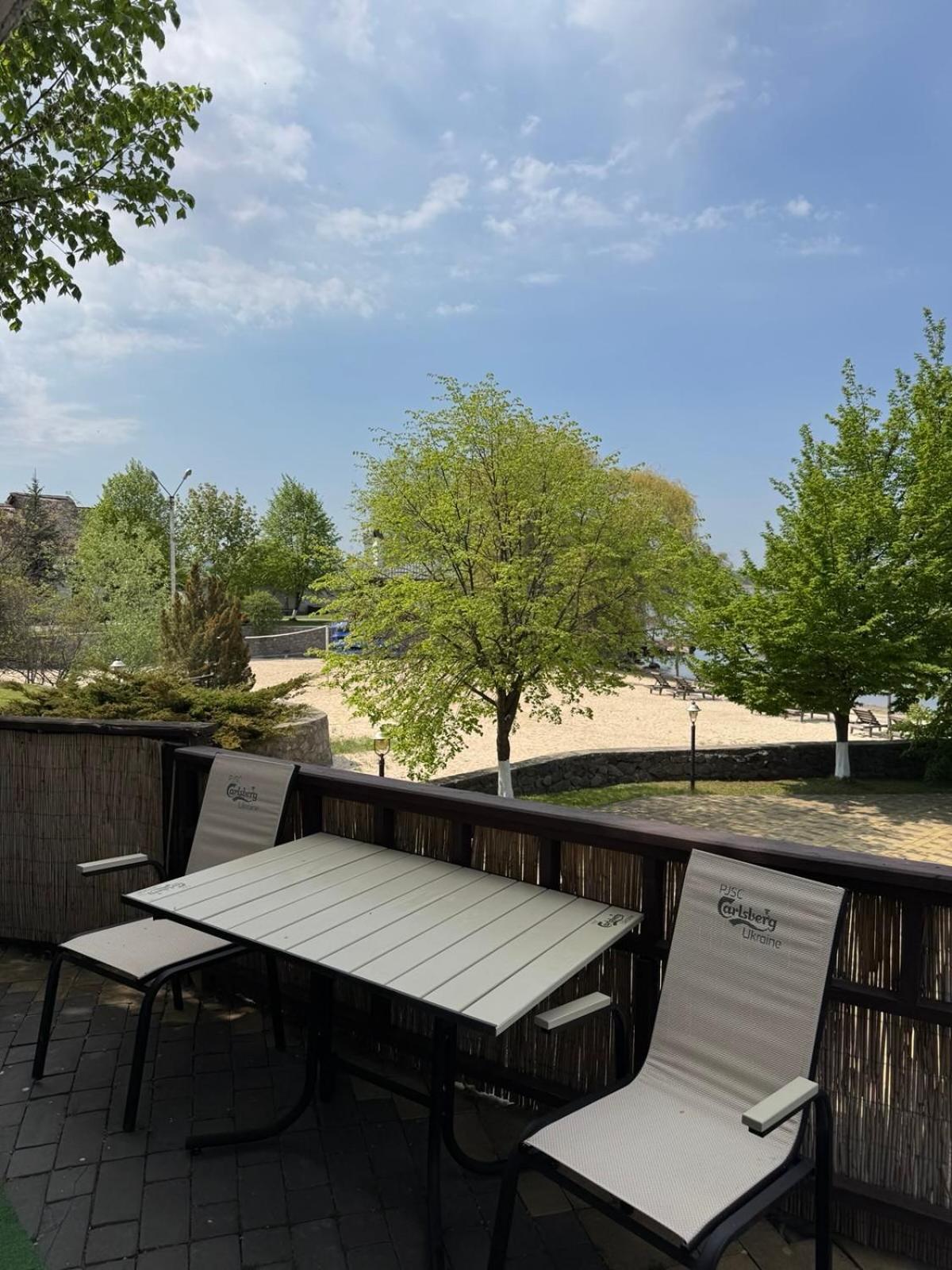 Mayak Resort Kam'yani Potoky 外观 照片