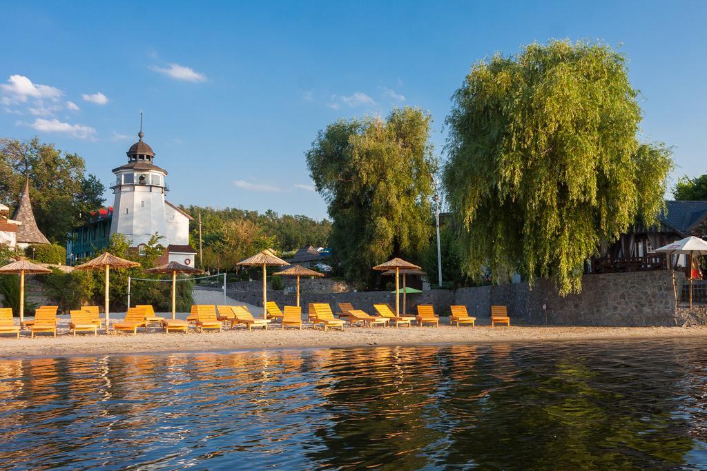 Mayak Resort Kam'yani Potoky 外观 照片
