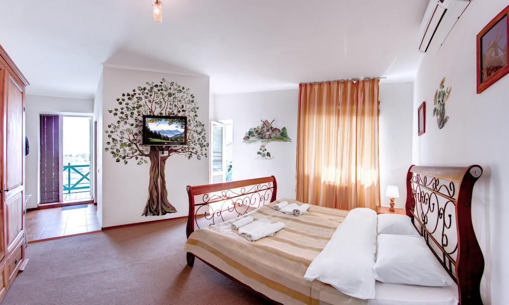 Mayak Resort Kam'yani Potoky 客房 照片